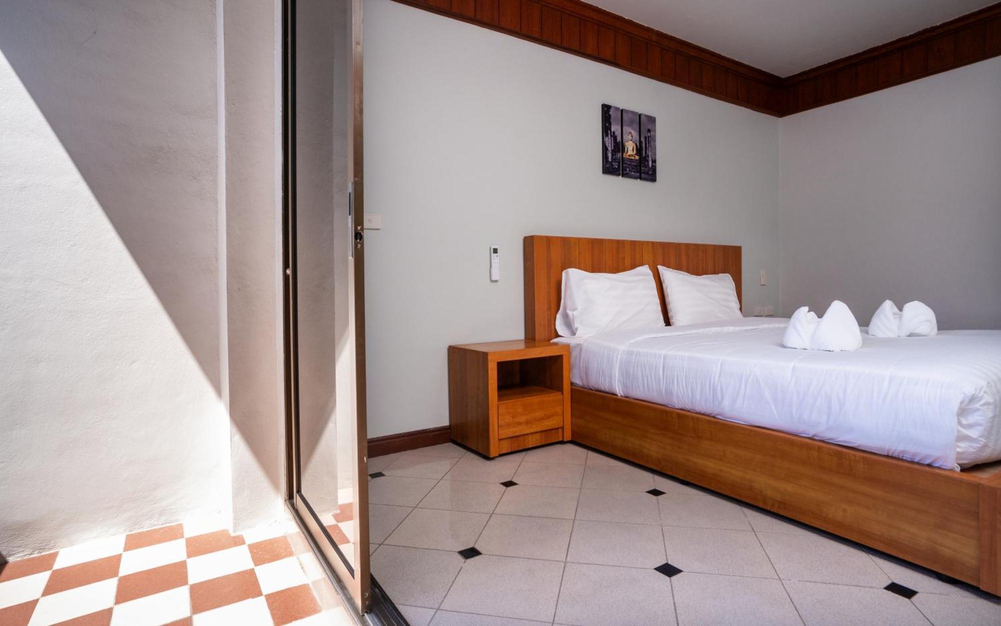 Gp House Phuket Patong Beach Exterior foto